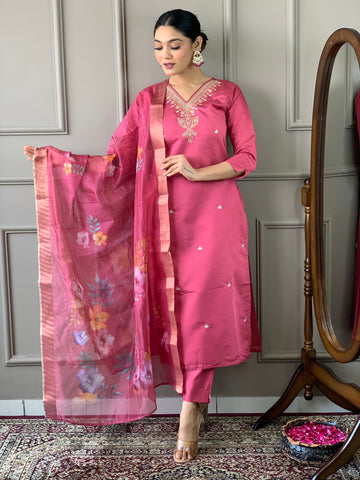 Viscose Chanderi Kurta Set With Dupatta