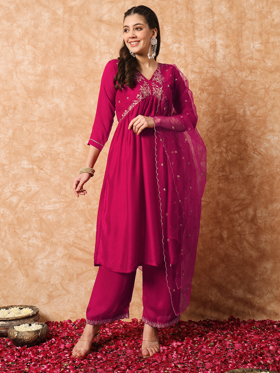 WOMEN EMBROIDEREY VICHITRA SILK KURTA SET