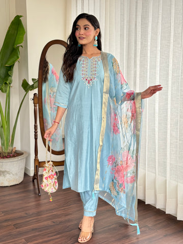 Women Embroidered Chanderi  SILK KURTA SET