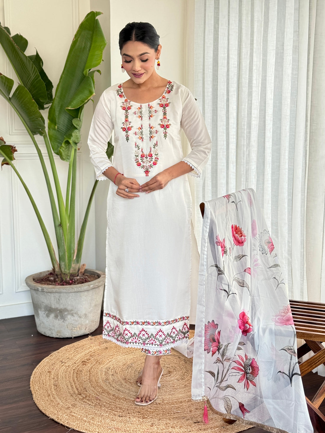 White Viscose Chanderi Kurta Set With Dupatta