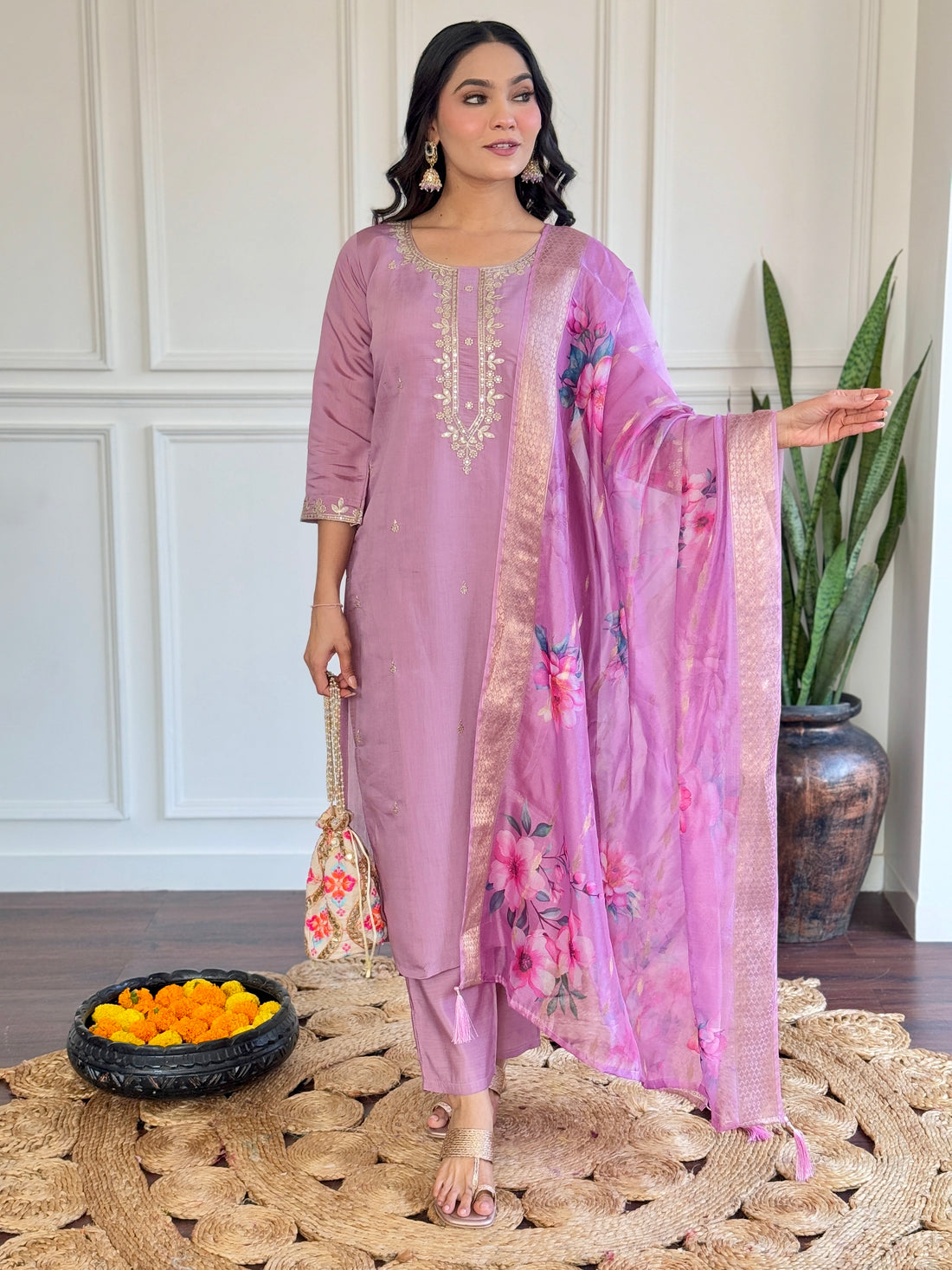 Women Embroidered CHANDERI & Jacquard Butti DUPAATA SET