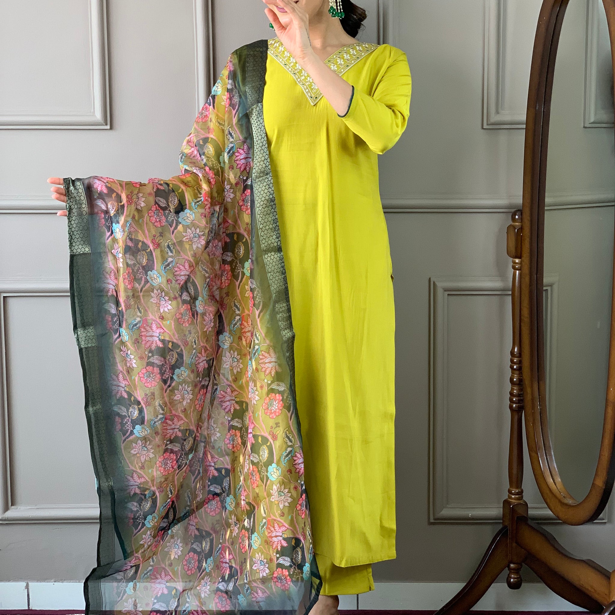 Viscose Chanderi Kurta Set With Dupatta