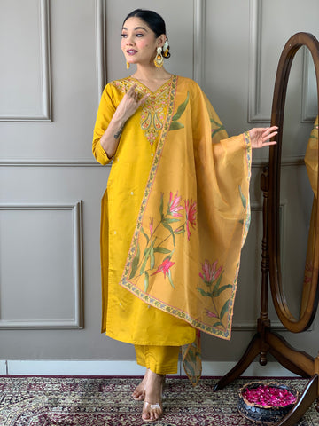 Viscose Chanderi Kurta Set With Dupatta